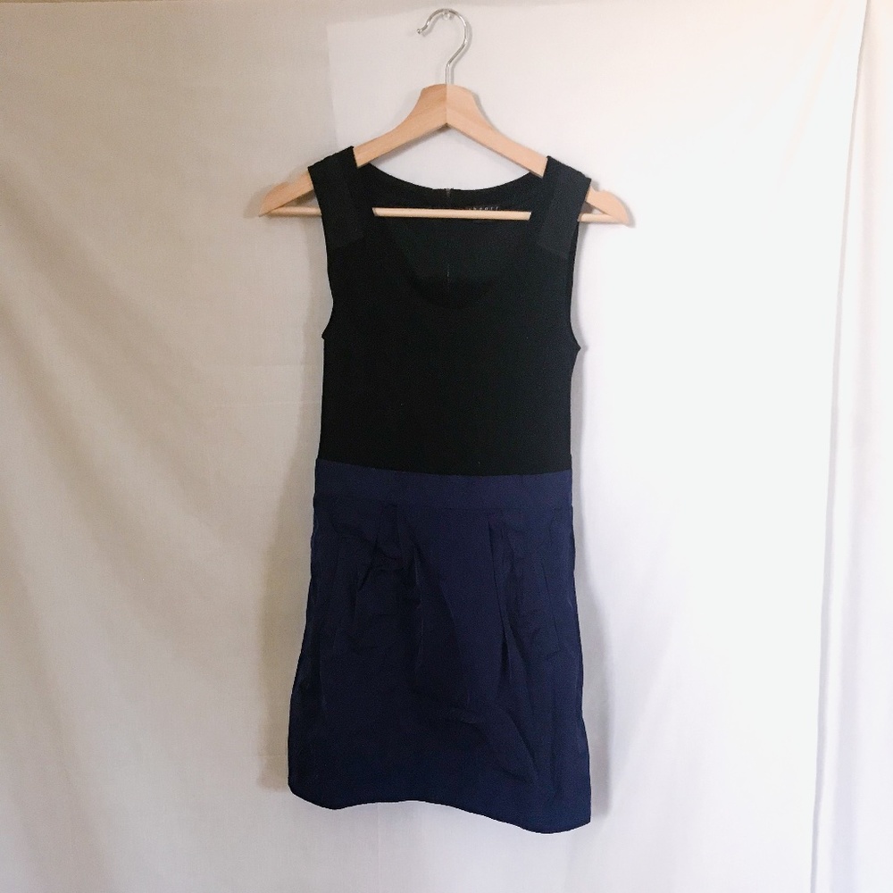 theory // black and navy fitted dress